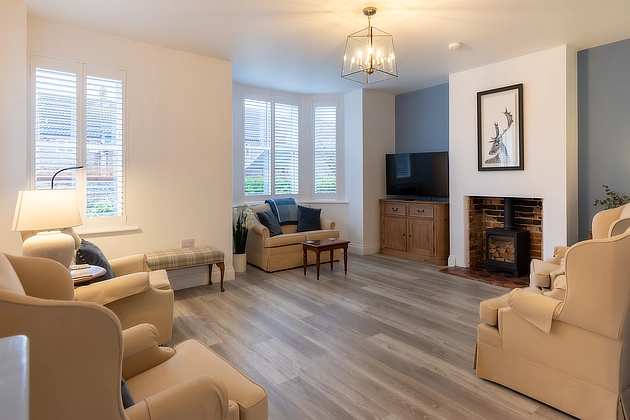 Barnfield Lodge's lounge looking from kitchen