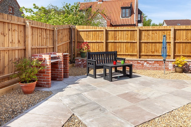 Narroogal Cottage's patio