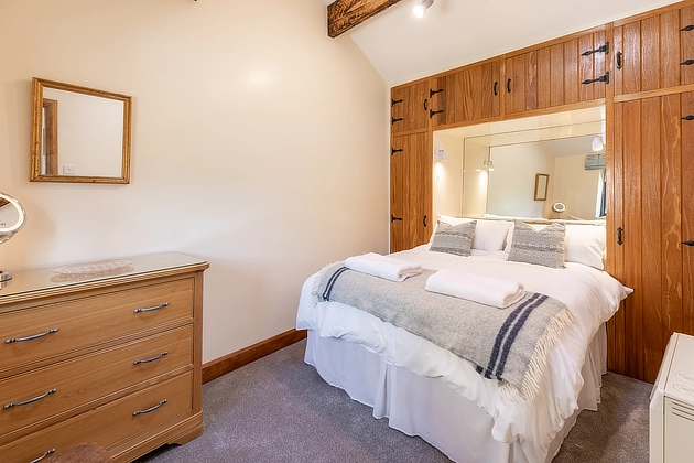 Plover Cottage's double bedroom